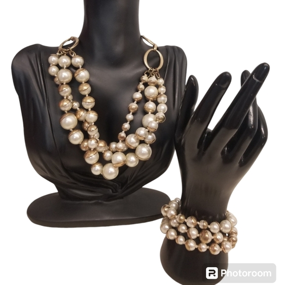 PLUNDER GOLDTONE & FAUX PEARL LAYERED STATEMENT NECKLACE & BRACELET SET - Picture 1 of 9